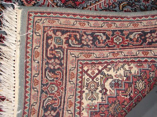 Fine Handwoven Oriental Carpet - 5