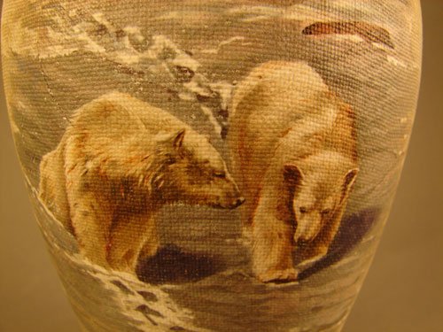 Royal Bayreuth Tapestry Polar Bear Vase. Slight we - 3