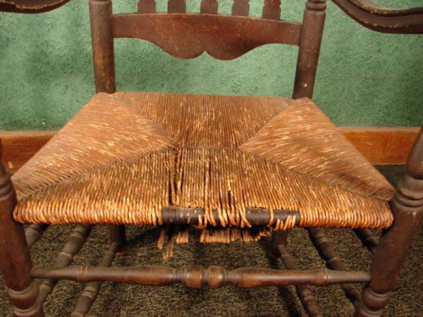 New England Banister back arm chair. Nice surface - 3