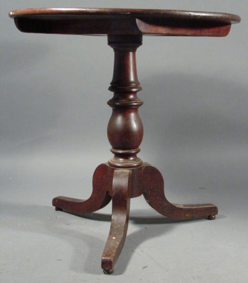 Antique AmericanCherry Tilt Top stand - 3