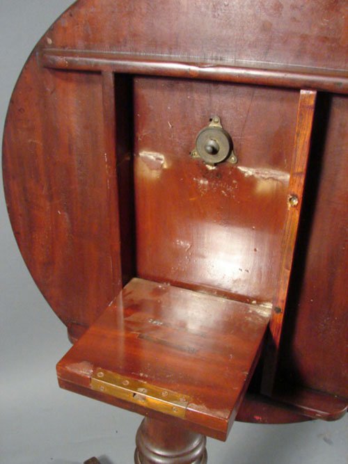 Antique AmericanCherry Tilt Top stand - 7