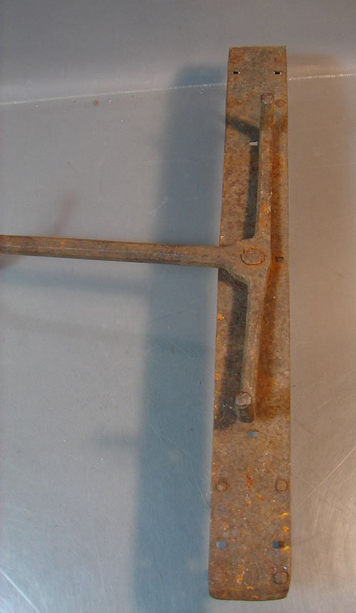 Primitive Iron Toaster. - 4