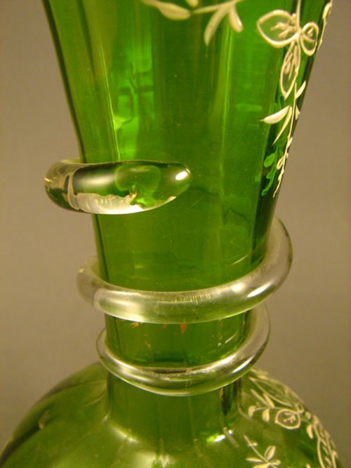 Antique Art Glass Vase. Victorian emerald green gl - 3