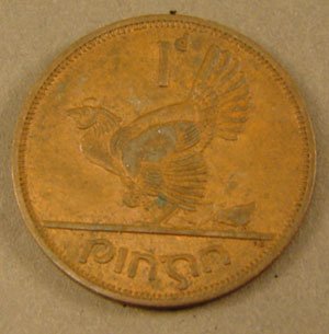 Metal box of Irish 1 and 2 cents all copper appro - 2