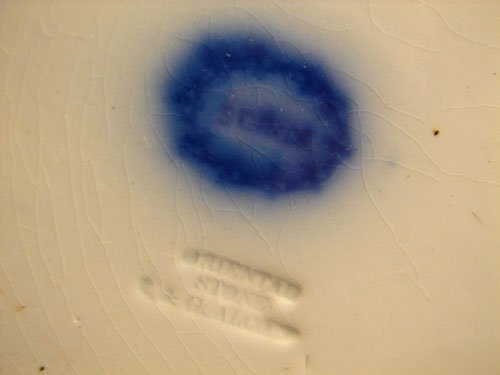 Scinde Pattern Antique Flow Blue Platter. 1 1/2"h - 6