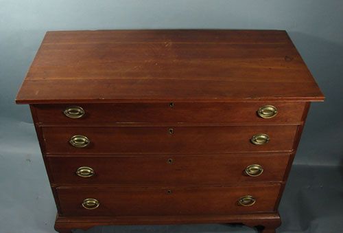 18th c. American Chippendale Chest - 2