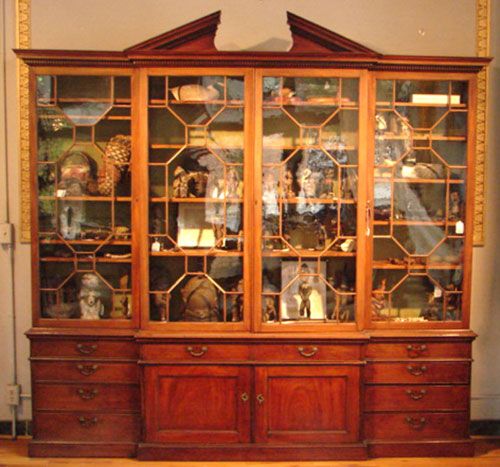 18th c. English Mahogany Breakfront / Bookcase