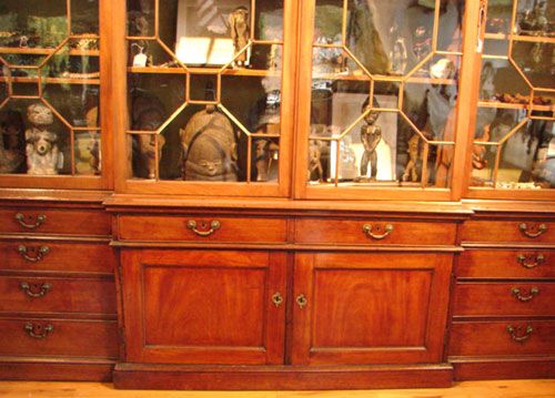 18th c. English Mahogany Breakfront / Bookcase - 3