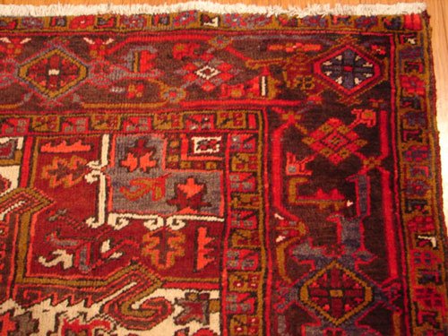 Oriental Persian Carpet. Approximately 10'11" x 7 - 3