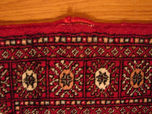 Oriental Persian Carpet. Approximately 6' x 3'6" - 3