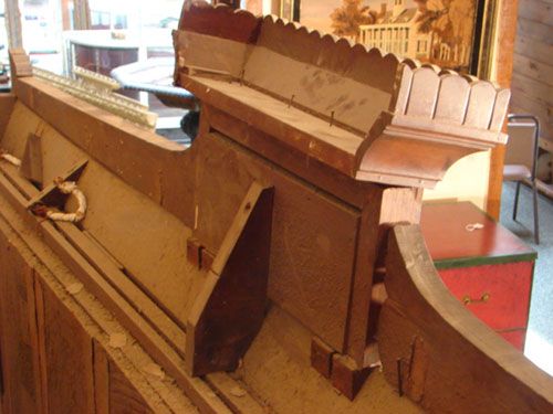 Eastlake Victorian Walnut Over Mantle Mirror - 7