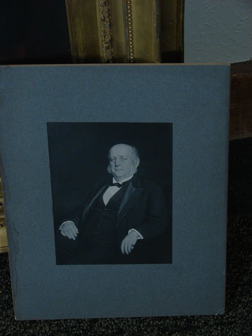 ANTIQUE OIL PAINTING PORTRAIT Signed M B RAY - 10