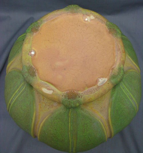 Roseville Velmoss Art Pottery Vase. Arts & Crafts - 5