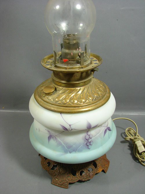 Antique Kerosene Oil Lamp Base with hand painted - 2