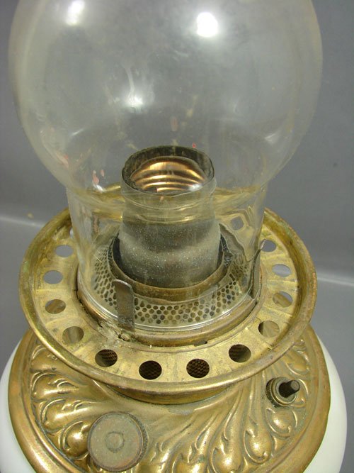 Antique Kerosene Oil Lamp Base with hand painted - 3