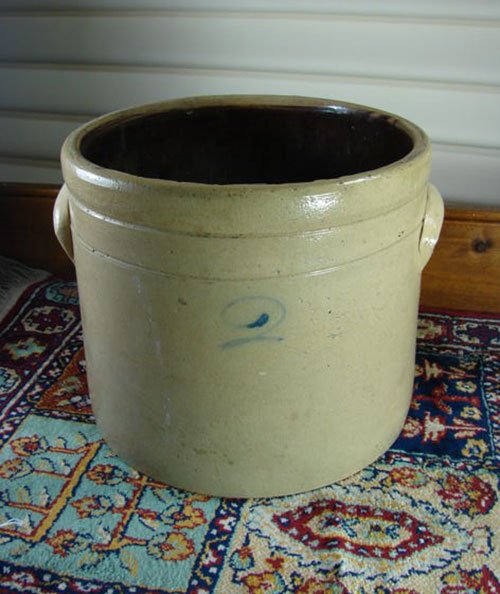 Antique stoneware Crock, 2 gallon with cobalt blue n
