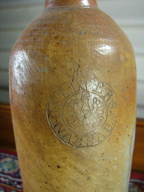 Antique Stoneware Bottle with applied handle. Marke - 4