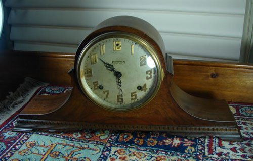 Ingraham Antique Mahogany Mantle Clock, camel back