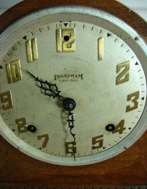 Ingraham Antique Mahogany Mantle Clock, camel back - 3