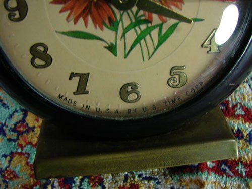 Vintage U.S. Time Corp Alarm Clock with painted flo - 4