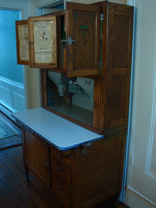 Antique Oak Hoosier Kitchen Cabinet. Complete with - 5
