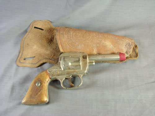 Buffalo Bill Vintage Cap Gun Pistol with Holster.
