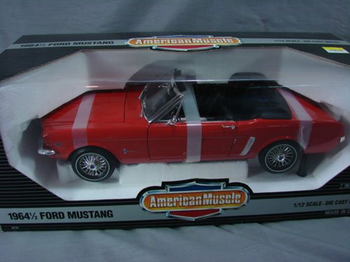 ERTL American Muscle 1964 Ford Mustang Die Cast Mo - 2