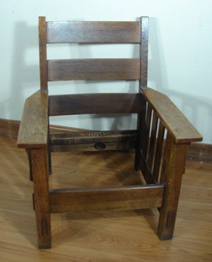 J.M. Young Arts & Crafts Period Quarter Sawn Miss - 7