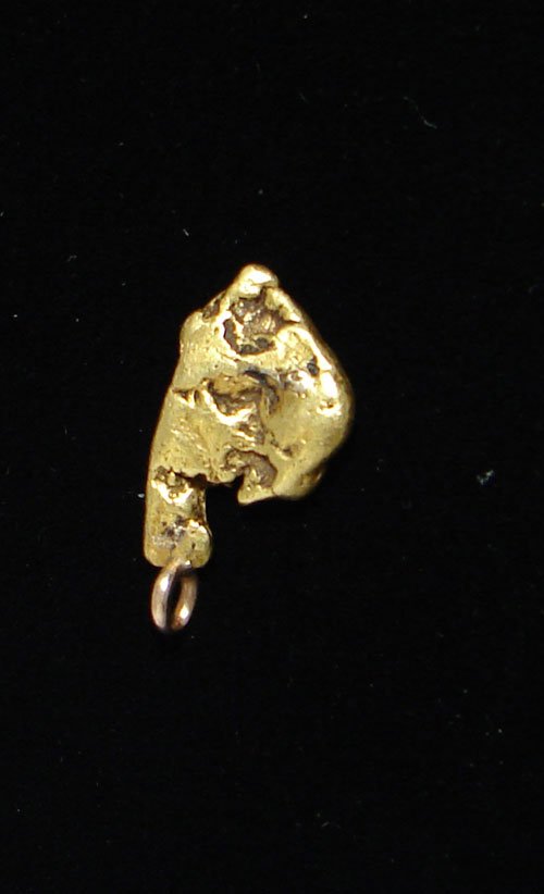 Gold Nugget Pendant. Tested at 22k. weighs .19 troy