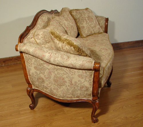 Ethan Allen French Style Love Seat. Cherry wood. Ex - 2