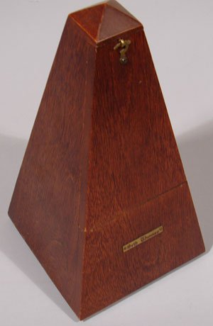 Seth Thomas Metronome in Mahogany Case. In workin - 6