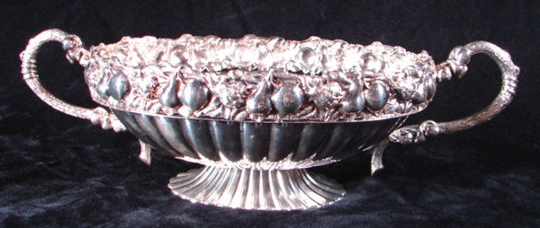 Topazio Portuguese Silver Plate Center Bowl with