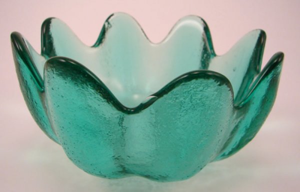 Modern Green Art Glass Bowl. 2 3/4"h x 5 1/2"w.