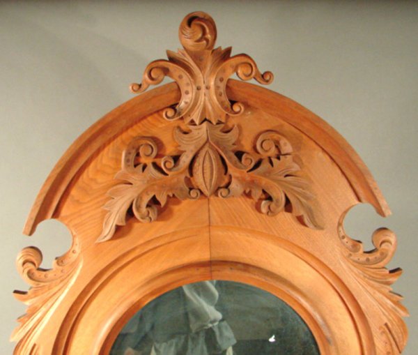 Victorian Carved Walnut Chest with marble top and m - 2
