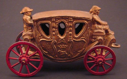 Royal Carriage with no Horses. unmarked