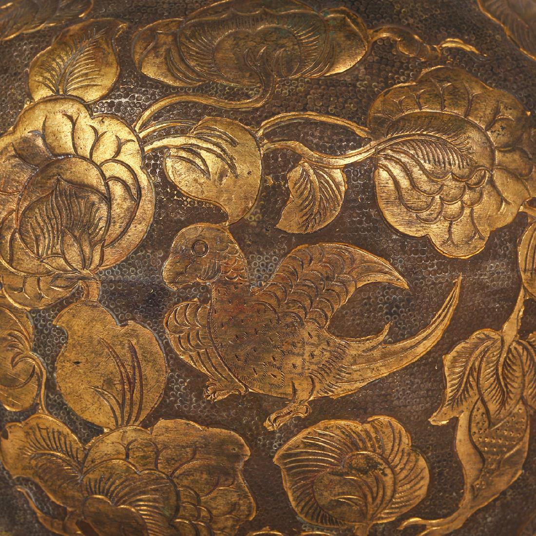 CHINESE SONG DYNASTY GILT SILVER COVER JAR: Height: 6.9 inches. Height: 17.5cm Weight: 655g