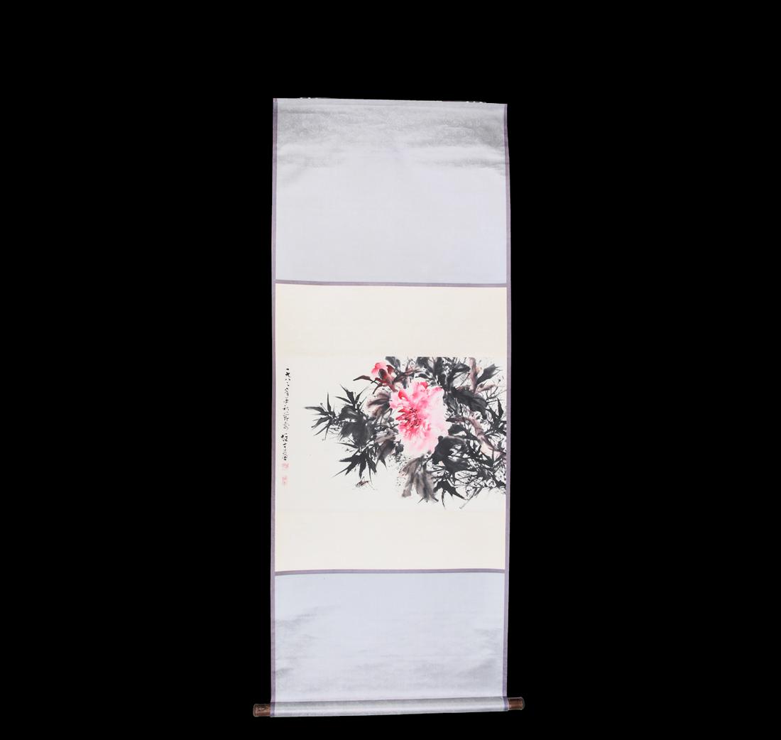 Chinese Scroll Painting Li Xiongcai-Peony: Li Xiongcai (1910-2001) male, Han nationality, a prominent figure in Zhaoqing, Guangdong. An outstanding contemporary Chinese painter, art educator, and outstanding representative of the Lingnan Schoo