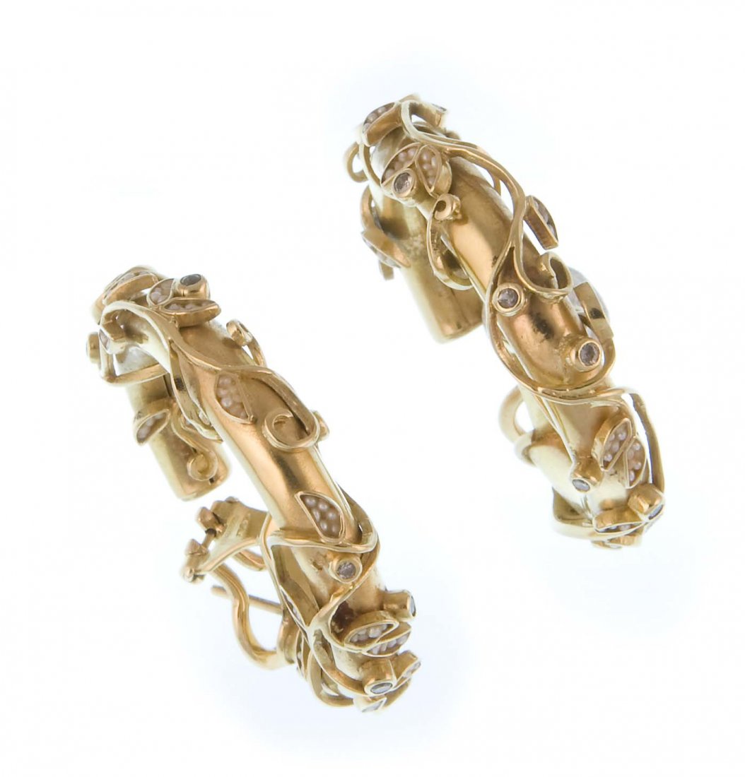 A pair of floral ear hoops (1 of 1)