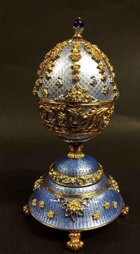 A HOUSE OF FABERGE SILVER AND ENAMEL EGG MUSIC BOX (1 of 2)