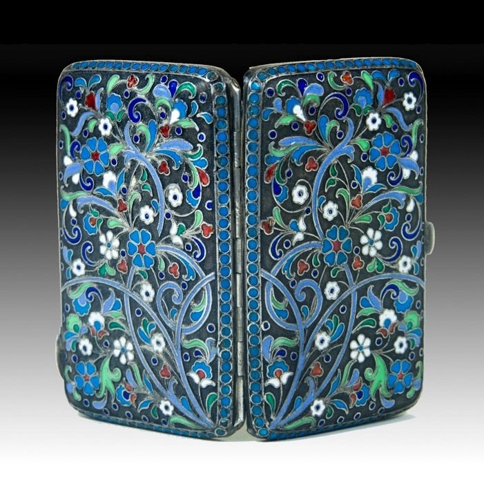 19TH CENTURY RUSSIAN ENAMEL SILVER CIGARETTE BOX (1 of 3)