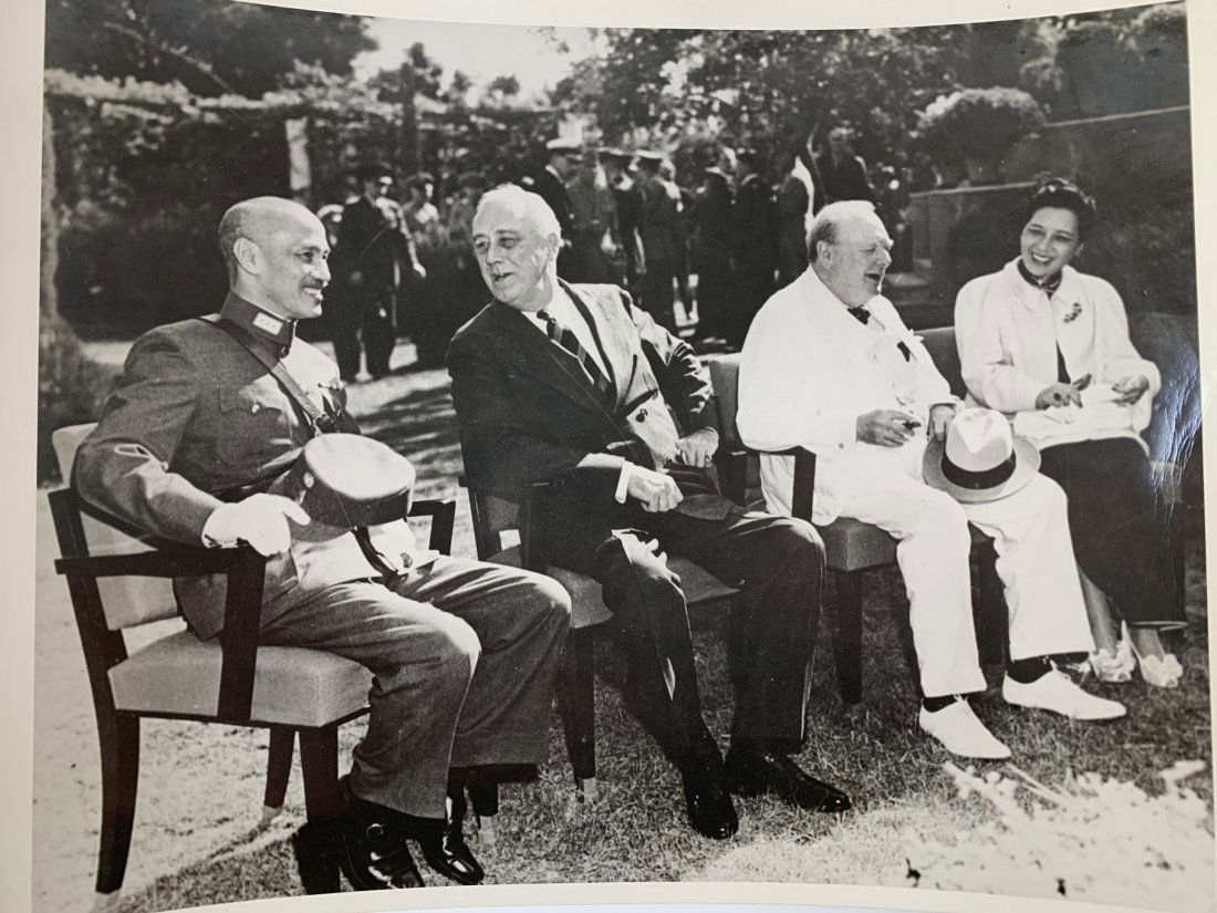 Chiang Kai-shek, Roosevelt, Churchill and Madame Chiang (1 of 4)