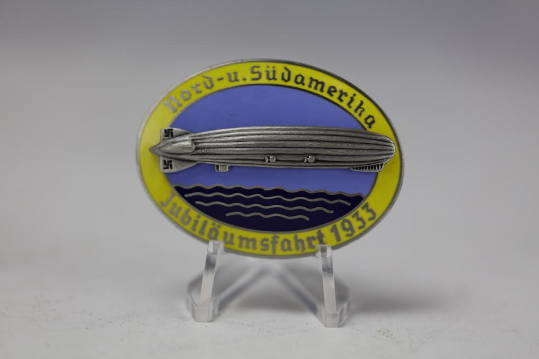 German WWII Zeppelin JUBILAUMSFAHRT 1933 Badge (1 of 3)