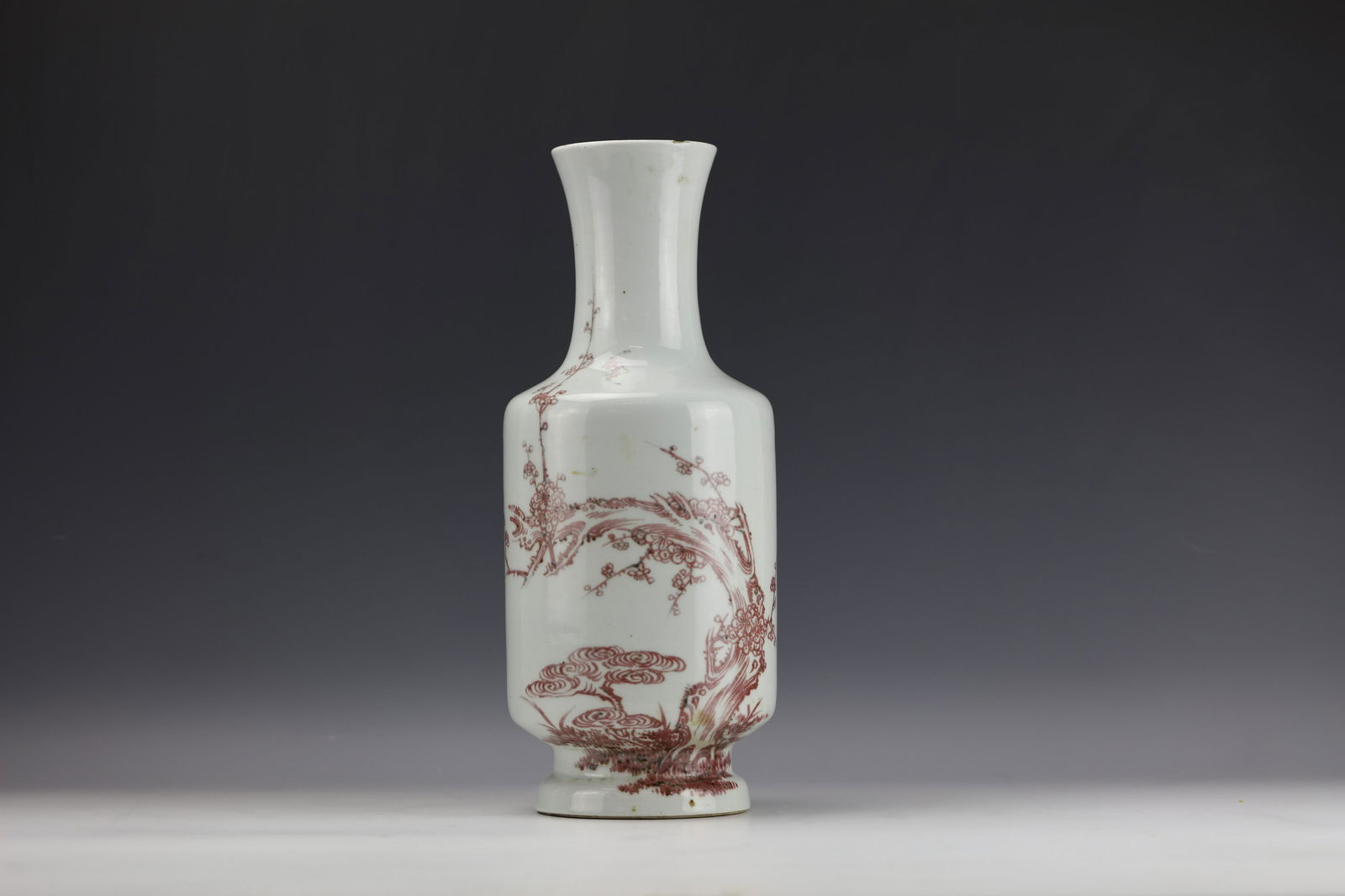 A Chinese Underglaze-Red Floral Porcelain Vase (1 of 10)
