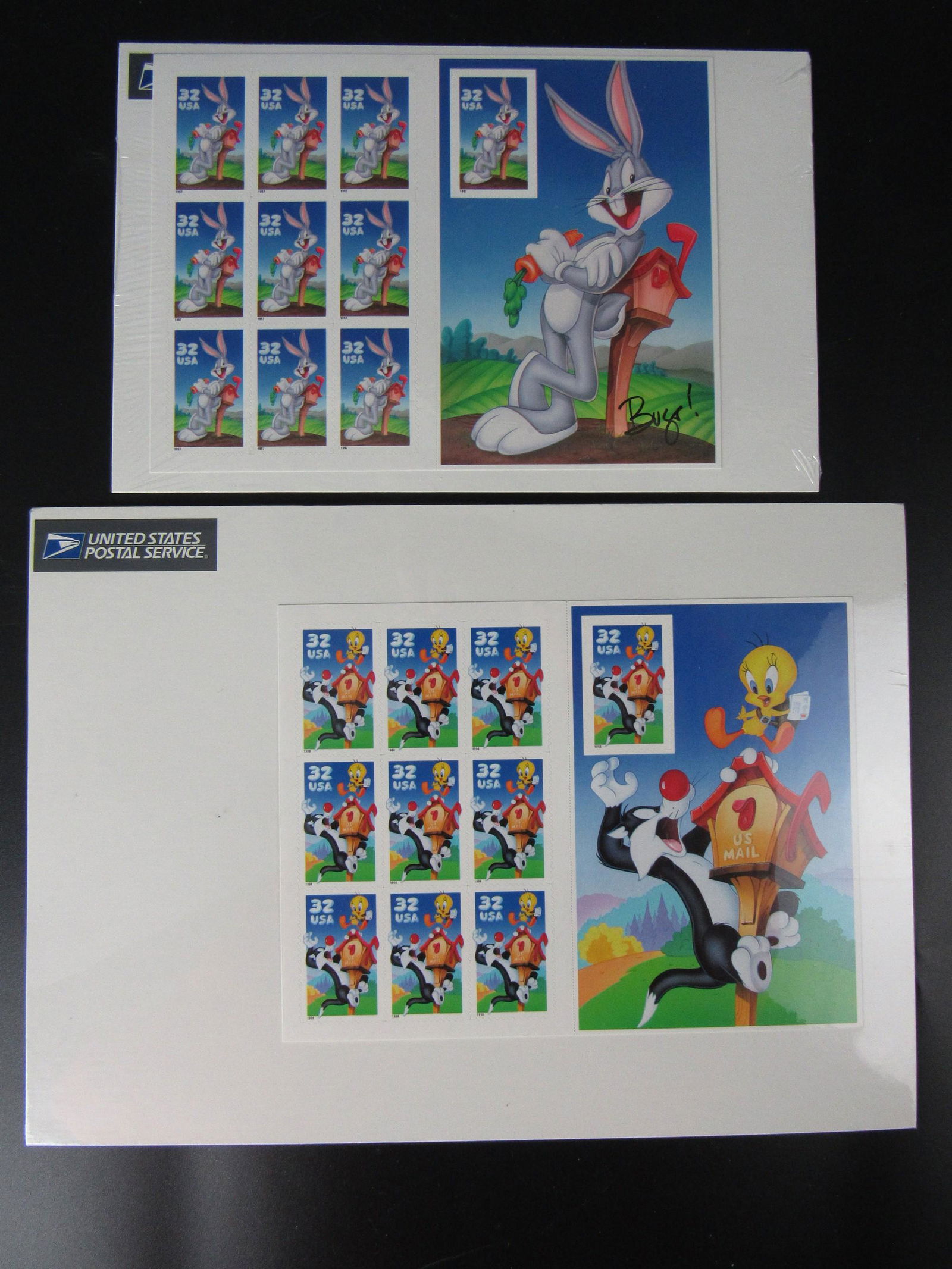 Sealed New Bugs Bunny and Sylvester Tweety 32c US (1 of 4)