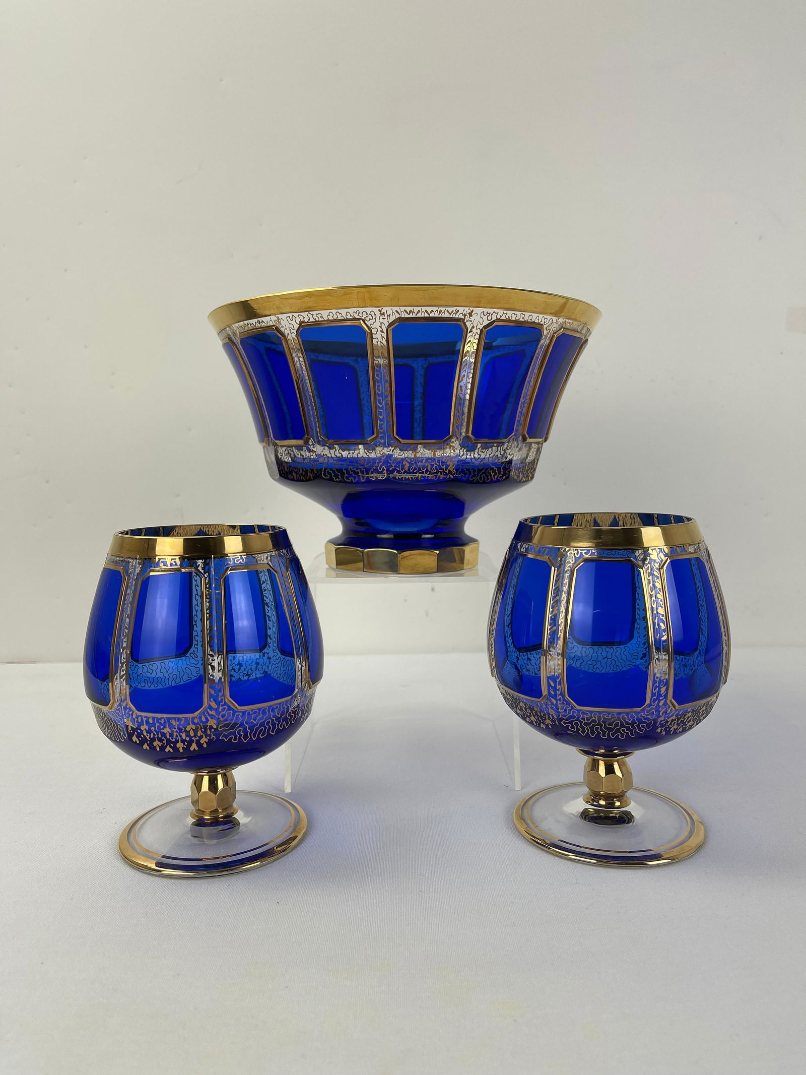 Masterpieces of Bohemian Glass Goblets and Bowl (1 of 6)