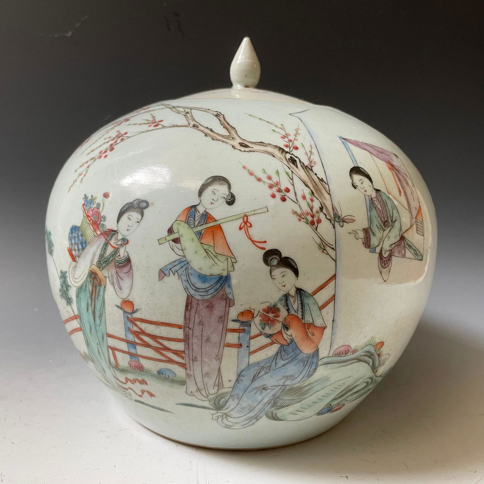 Chinese Famille Rose Porcelain Lidded Jar (1 of 6)