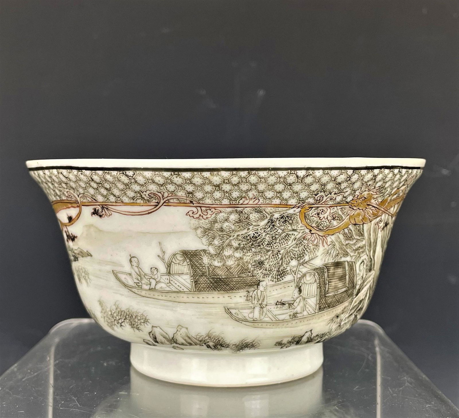 A Chinese Export Ink Color Gilded Porcelain Bowl (1 of 6)