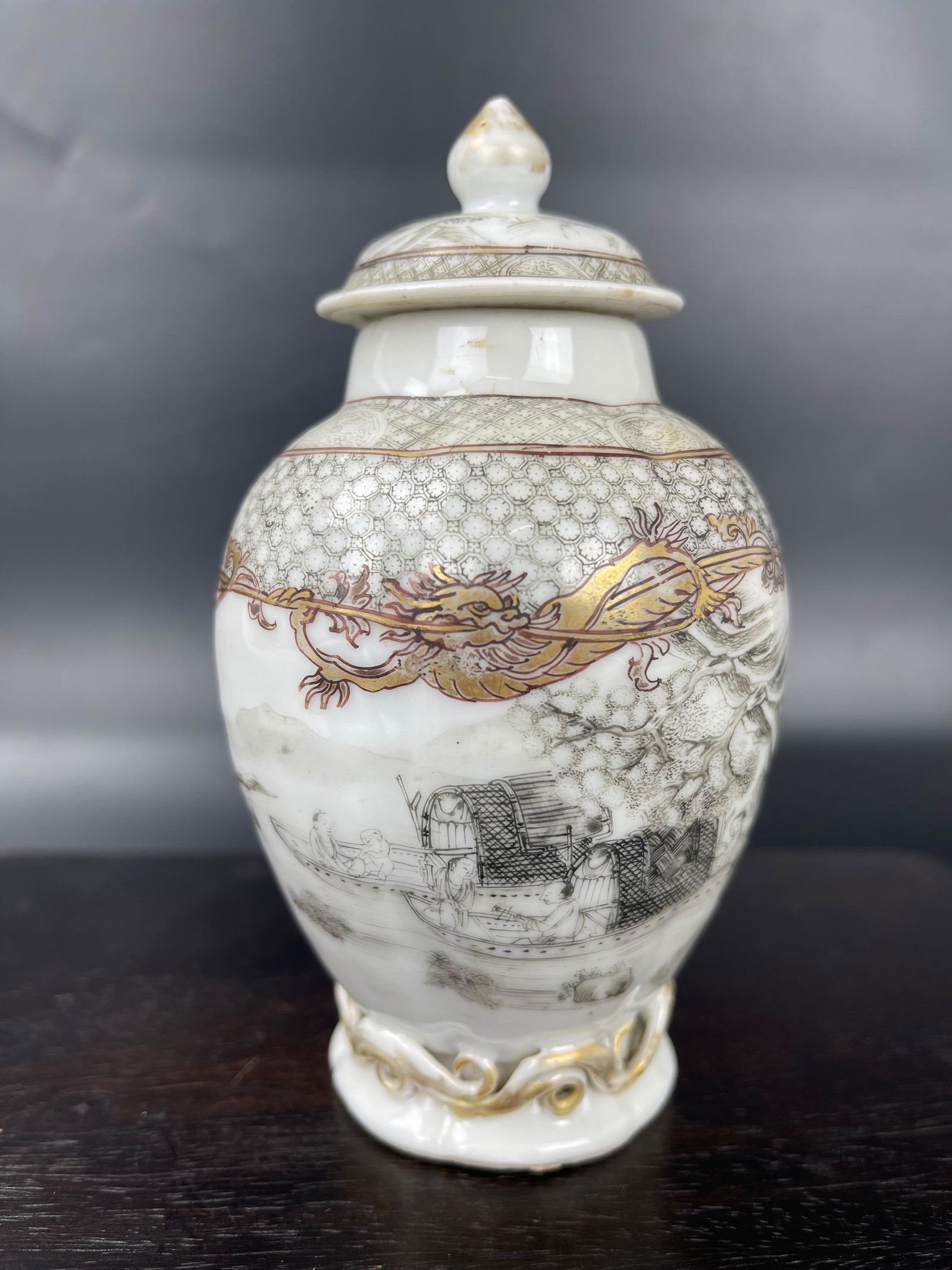 A Chinese Export Ink Color Porcelain Lidded Vase (1 of 7)