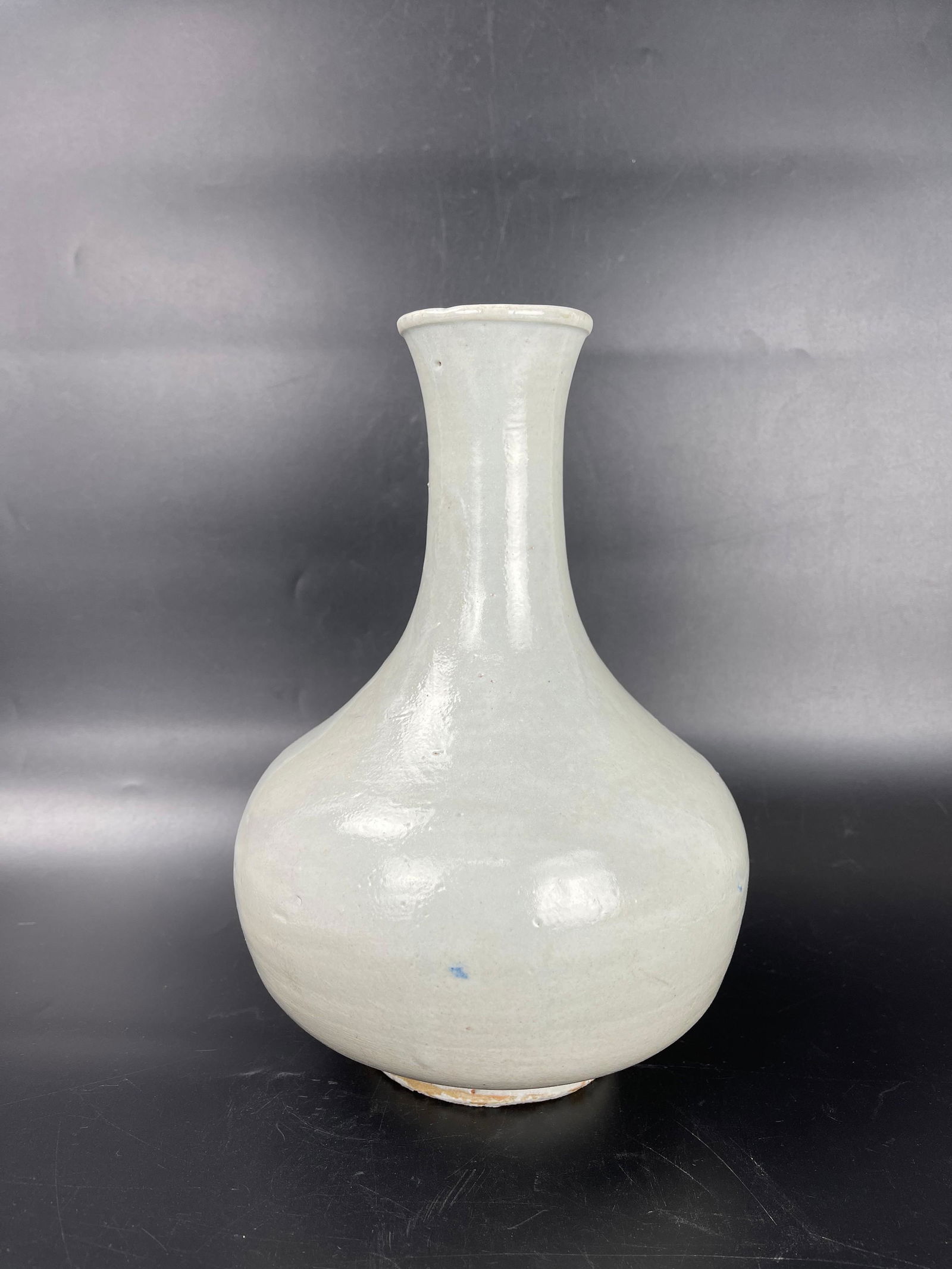A Korean Pale Celadon Vase (1 of 5)