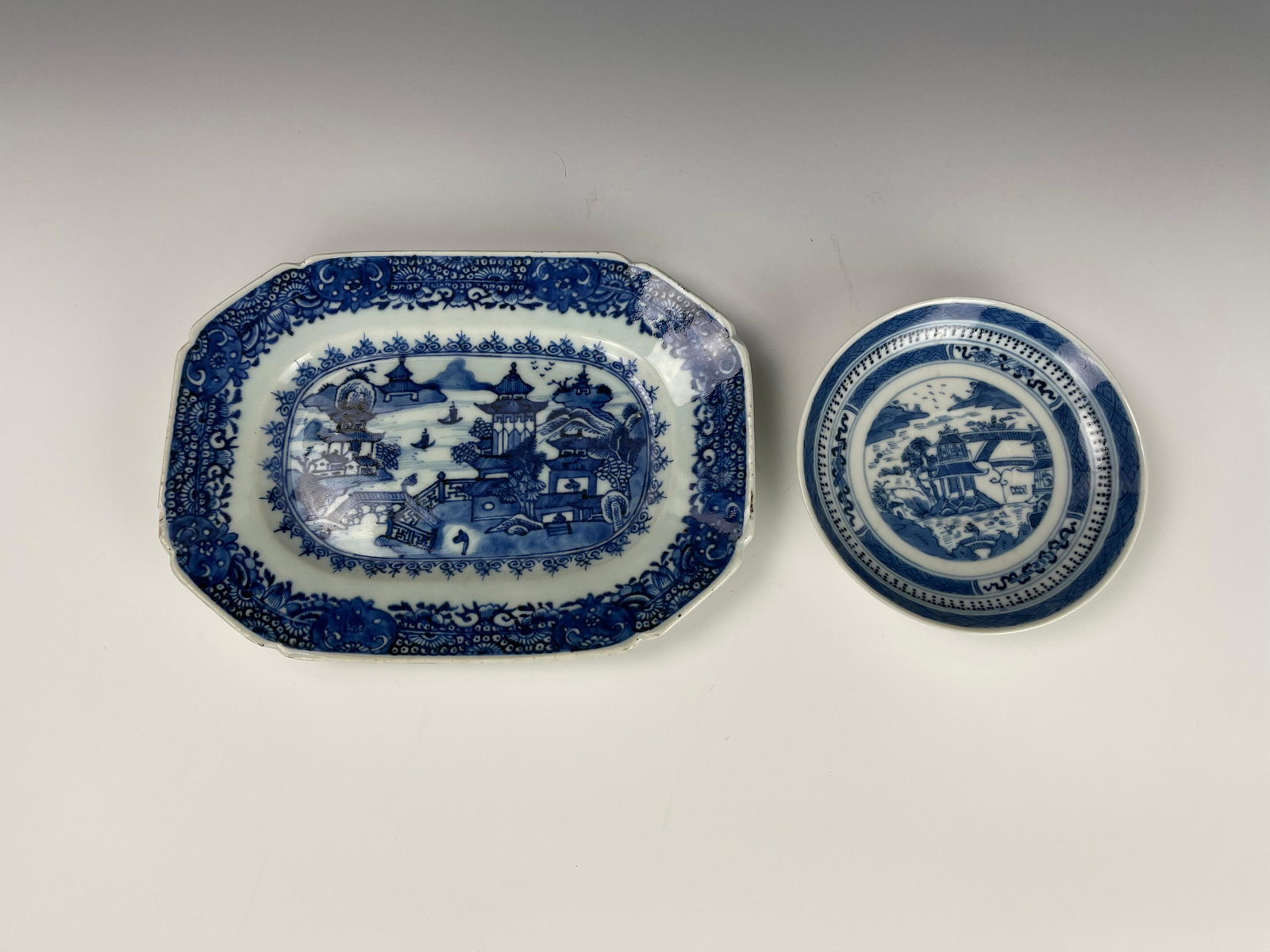 Two Blue and White Porcelian Plates: Two Blue and White Porcelain Plates, W9.7in. (25cm) and Diam 5.8in.(15cm), preview from Jan.21st to 25th at 2:00 PM TO 6:00 PM Eastern Time Location: 15229 Display Court Rockville MD 20850.